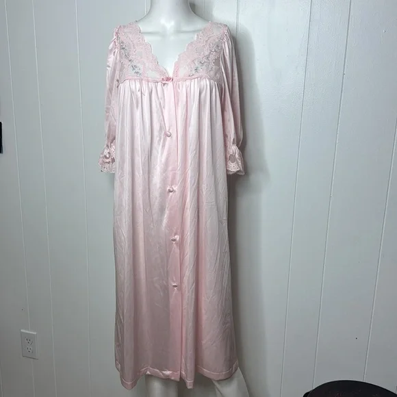 Vanity Fair S vintage pink nightgown - Picture 2 of 5